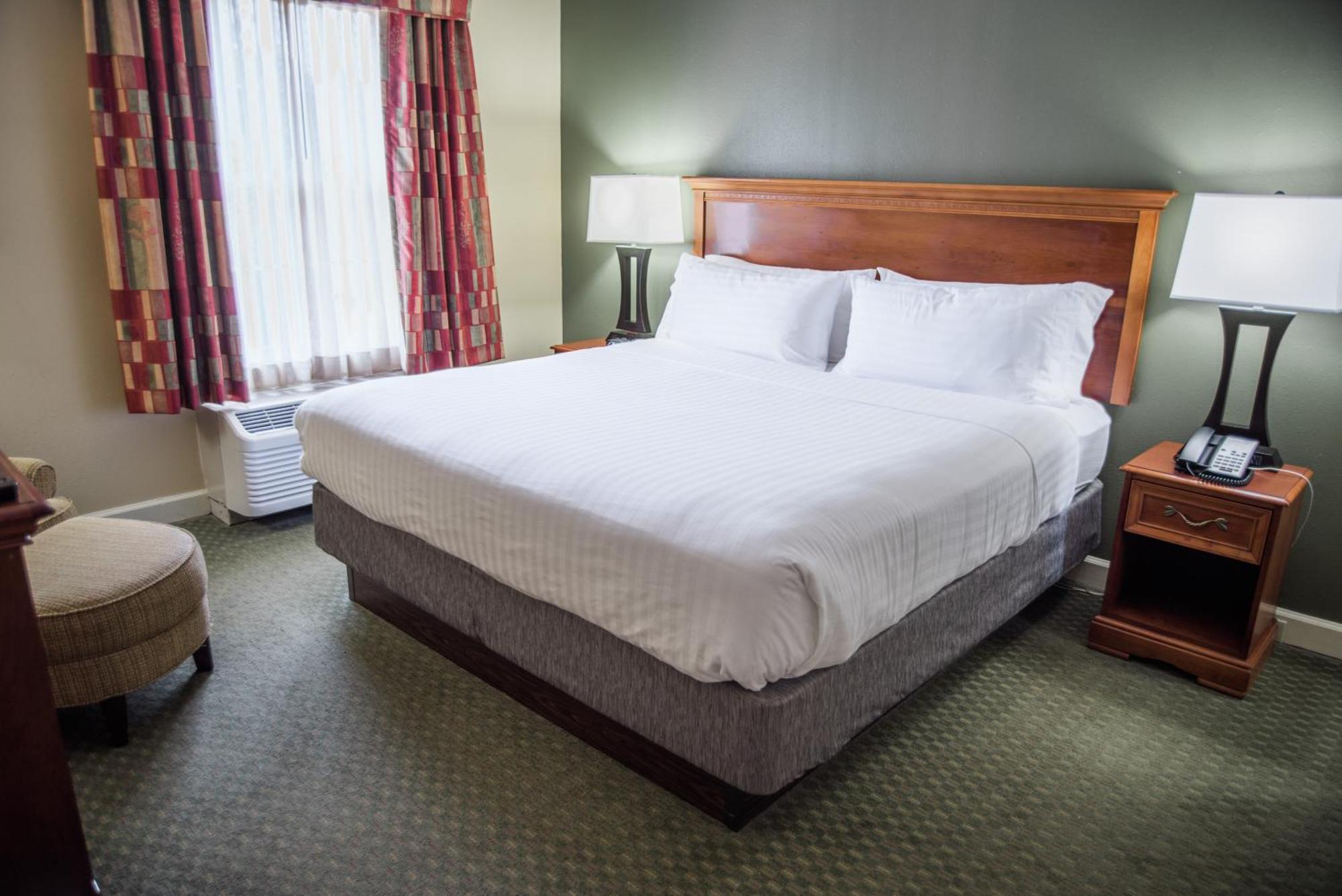 Holiday Inn Express Hotel & Suites Conover - Hickory Area By Ihg Extérieur photo
