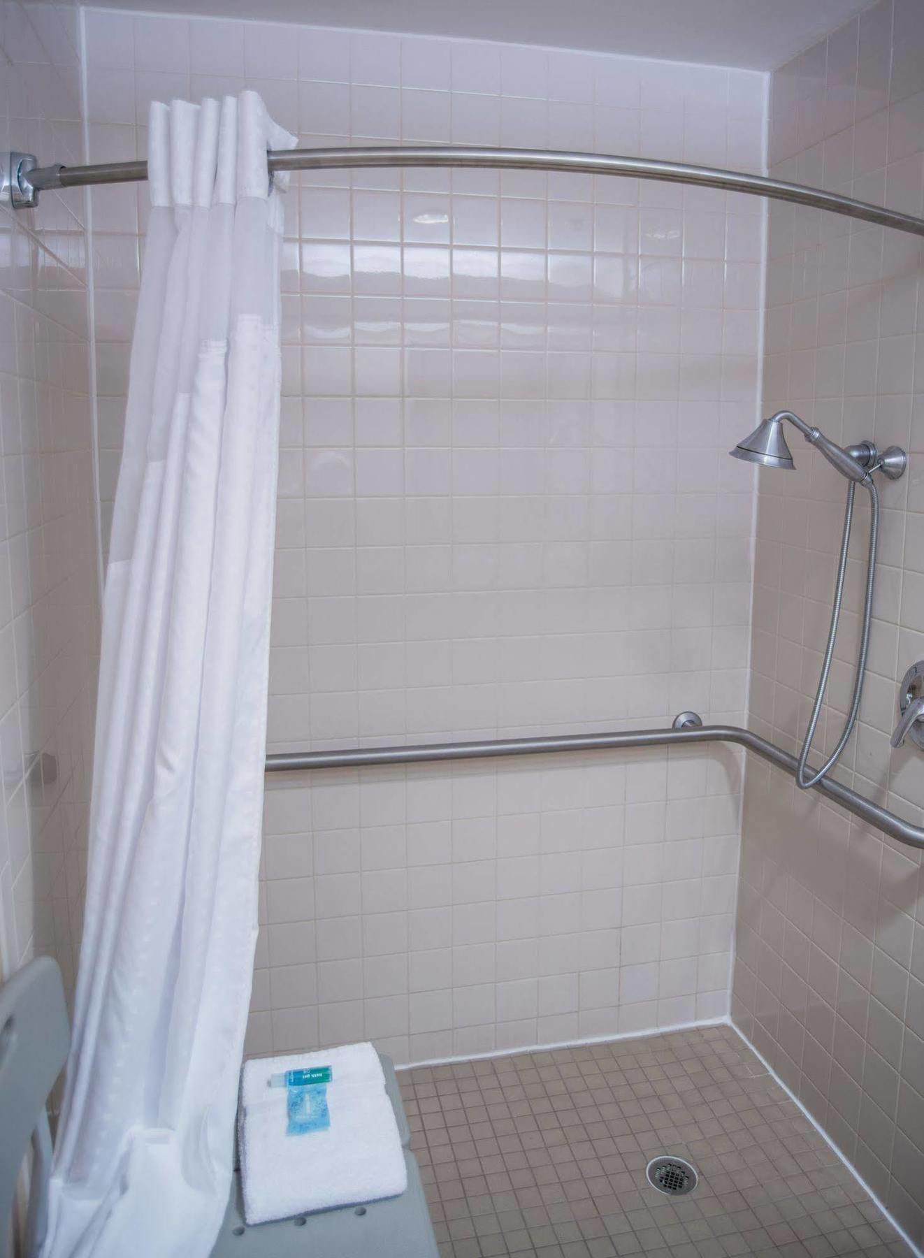 Holiday Inn Express Hotel & Suites Conover - Hickory Area By Ihg Extérieur photo
