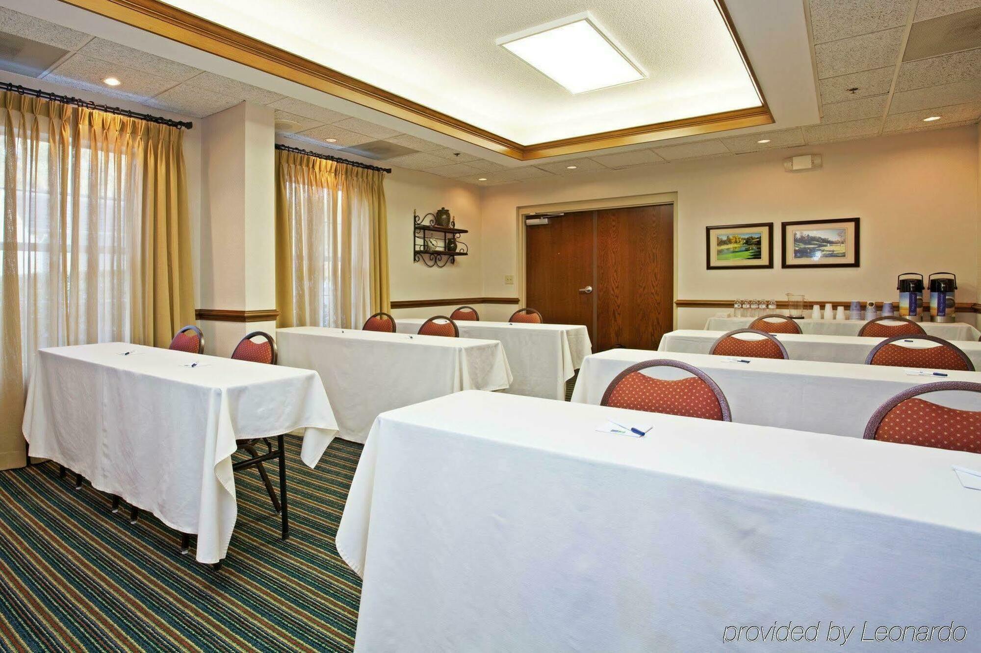 Holiday Inn Express Hotel & Suites Conover - Hickory Area By Ihg Extérieur photo