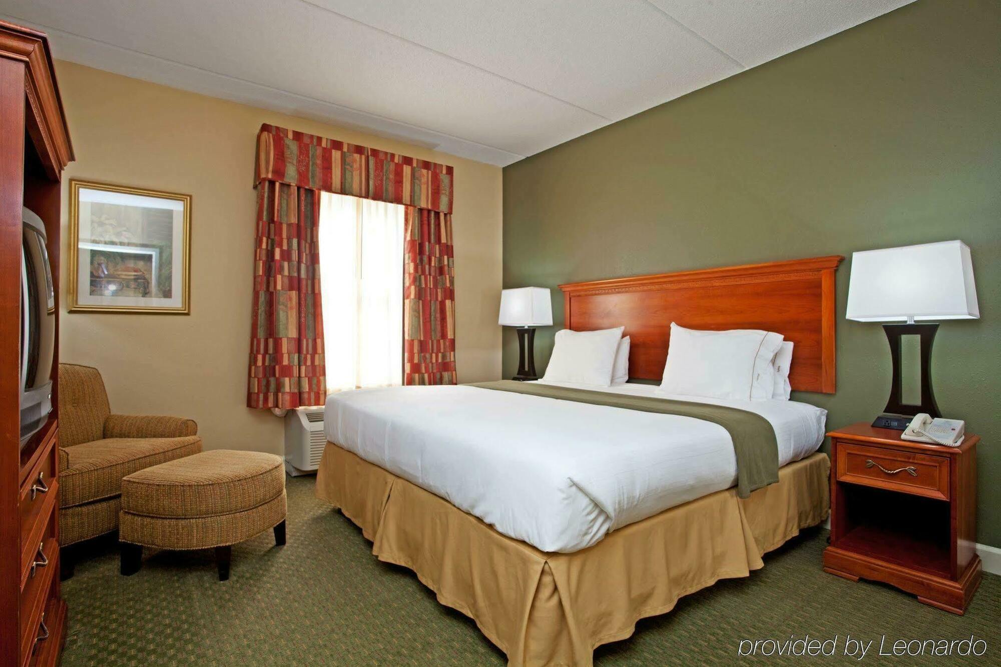 Holiday Inn Express Hotel & Suites Conover - Hickory Area By Ihg Extérieur photo