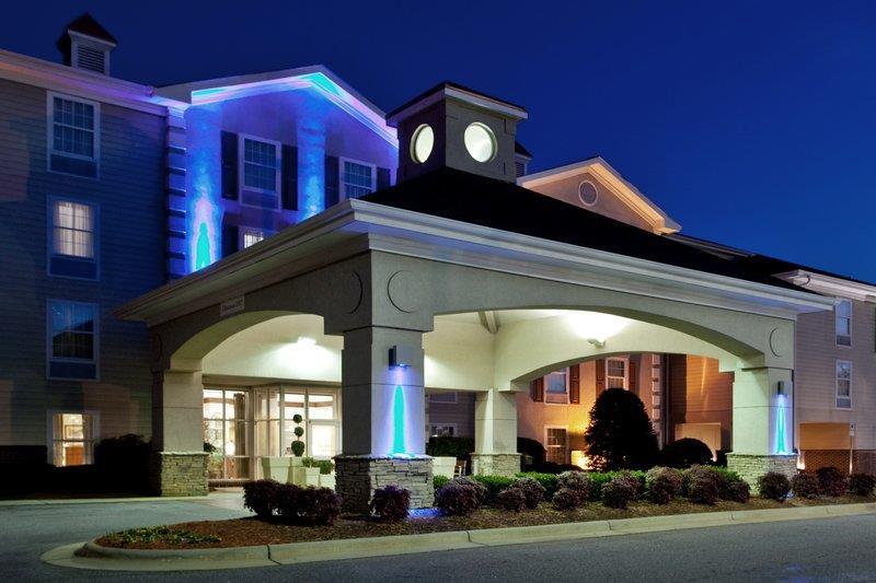 Holiday Inn Express Hotel & Suites Conover - Hickory Area By Ihg Extérieur photo